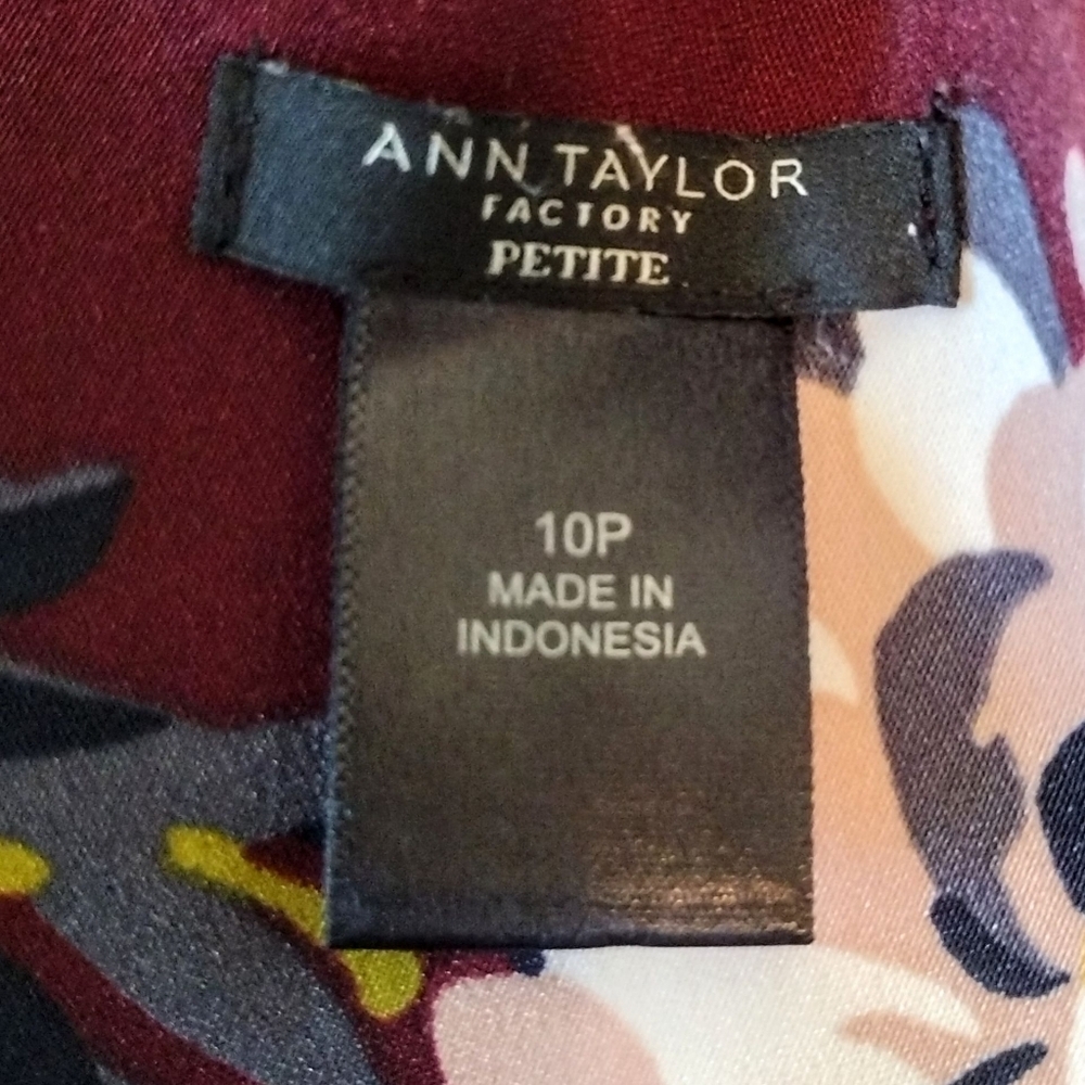 Ann Taylor Factory Women's Burgundy Floral Sleeveless Sheath Dress 10 Petite - Picture 5 of 6